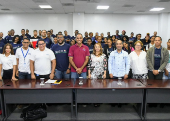 Karen Ricardo fortalecerá programas Expande tus fronteras I y II