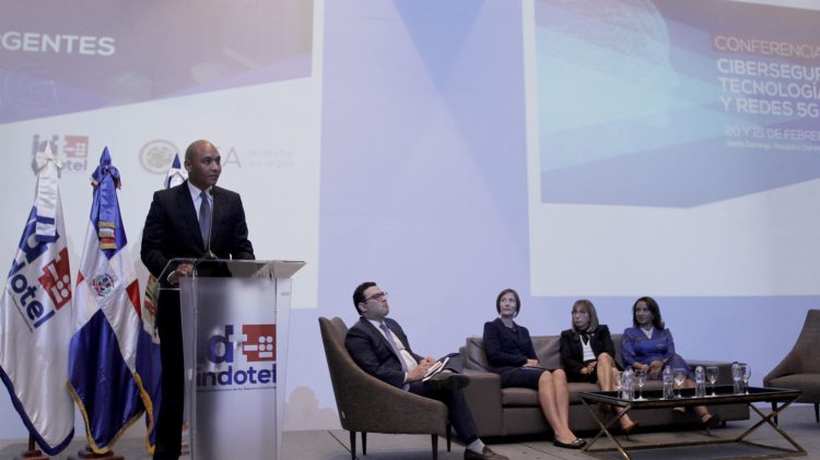 RD,  sede Conferencia “Ciberseguridad, Tecnologías Emergentes y Redes 5g”