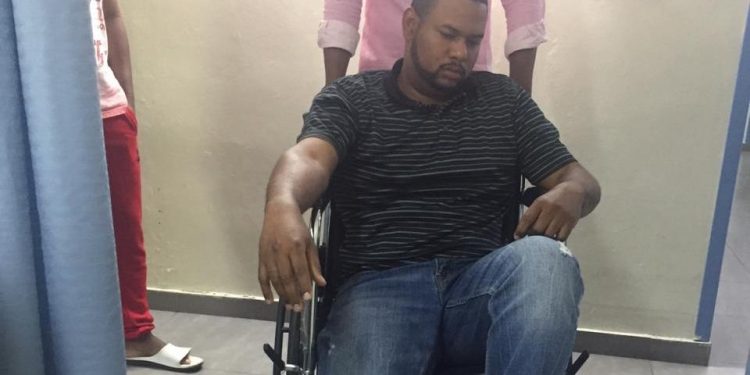 Técnico de Claro denuncia fue atropellado por agentes policiales