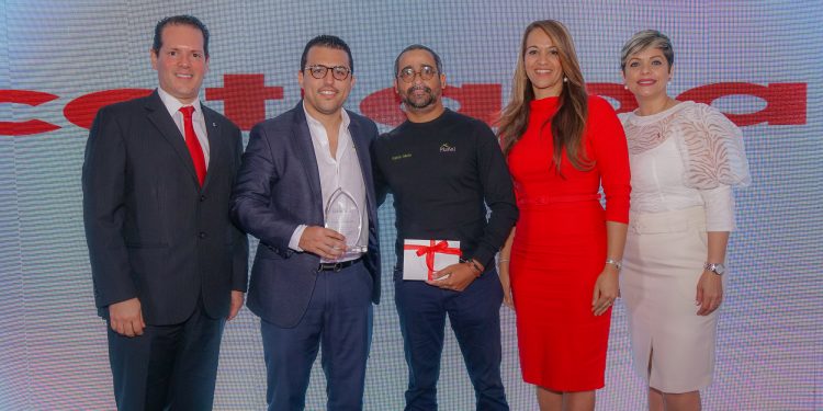 Scotiabank reconoce a sus socios hipotecarios