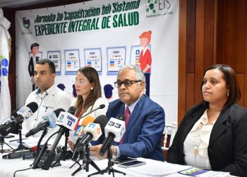 Análisis a 17 viajeros procedentes de China dieron negativo al coronavirus