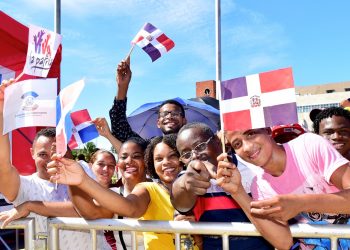 PLD destaca presencia de muchedumbre por ruta donde circuló Danilo Medina