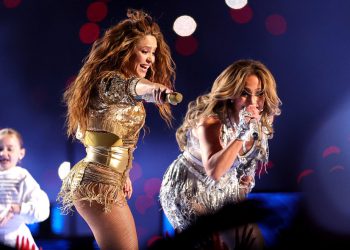 Jennifer López y Shakira cautivan en el Súper Bowl 2020