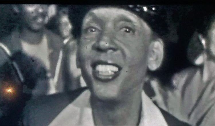 Cambumbo:  hace justicia y compensa un  inexcusable olvido social