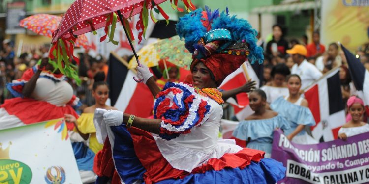 ASDE anuncia celebración del Carnaval Santo Domingo Este 2020