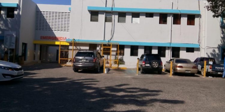SNS aclara policías envueltos en incidente con pacientes La Romana no laboran al hospital