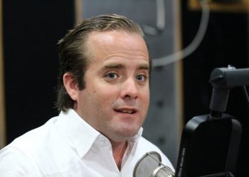 Paliza descarta reforma constitucional para fijar fecha elecciones municipales