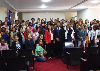 Ministerio de Cultura imparte charla “Detección y Prevención de la Violencia de Género e Intrafamiliar”