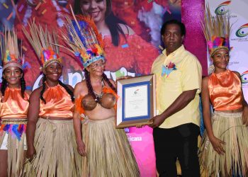 Entregan Premio Felipe Abreu a cuatro destacados gestores del carnaval dominicano