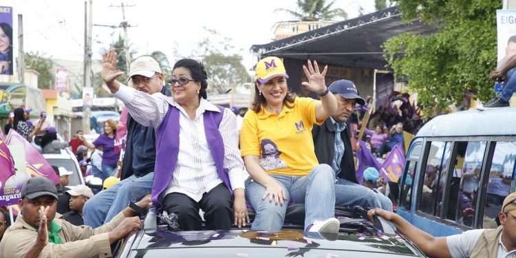 Margarita Cedeño recorre Santo Domingo Norte