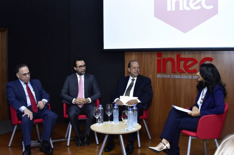 Politólogo EE.UU. exhorta ONG y sociedad civil a proteger la integridad electoral este domingo