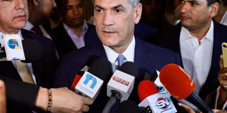 Gonzalo Castillo pide a ciudadanos vigilar elecciones