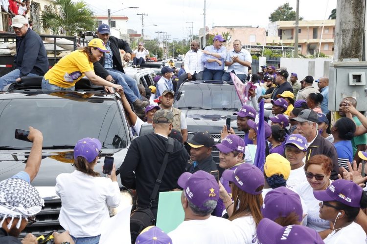 Margarita Cedeño recorre Santo Domingo Norte