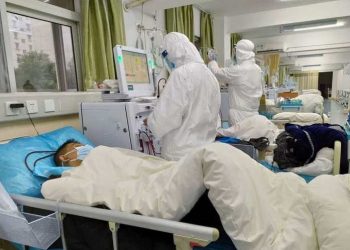 Nueva York reporta 5 mil 700 nuevos casos de coronavirus y supera 20 mil 875 contagiados