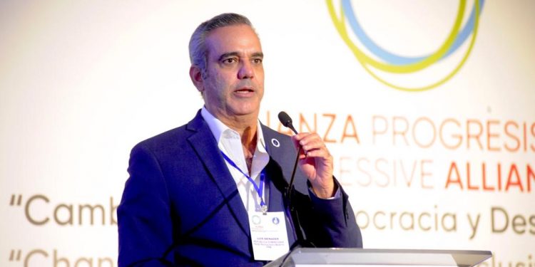 Abinader: "En la República Dominicana queremos elecciones libres, justas y transparentes"