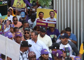 Domingo está en las calles desafiando las encuestas