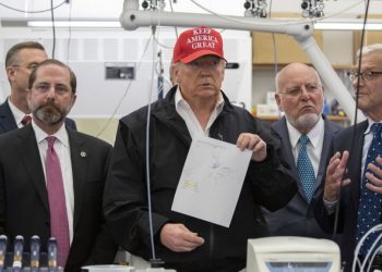 Científicos de EEUU se aprestan a prueba clave de vacuna contra el coronavirus