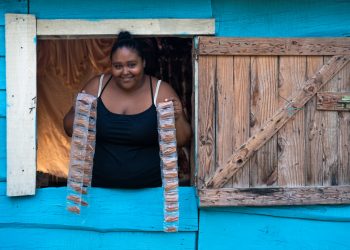 El empoderamiento y la equidad de género, pilares sociales de Banco ADOPEM