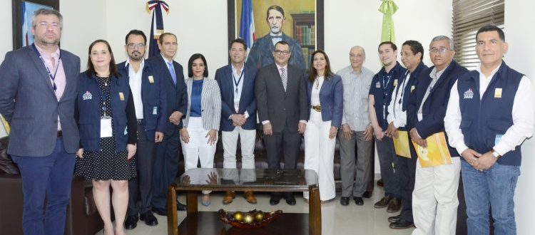 Misión de Uniore y TSE discuten sobre el proceso electoral de este domingo