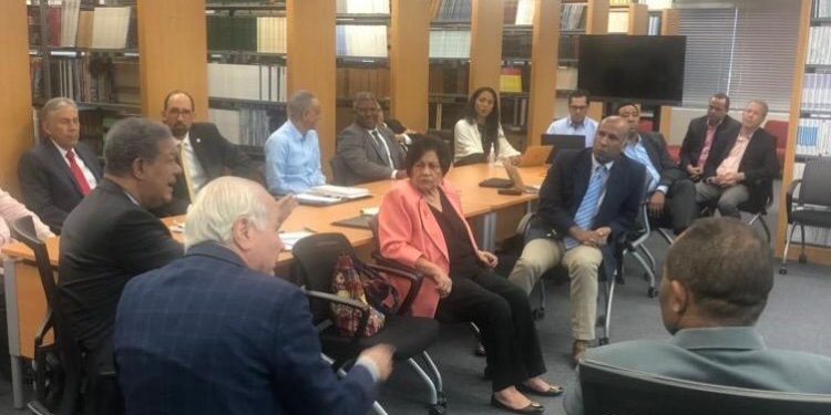 Fuerza del Pueblo pide Salud Pública que tome el control sobre el COVID-19