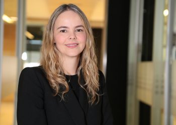 Juana Francisca Llano se convierte en la primera mujer en liderar la Presidencia de Suramericana