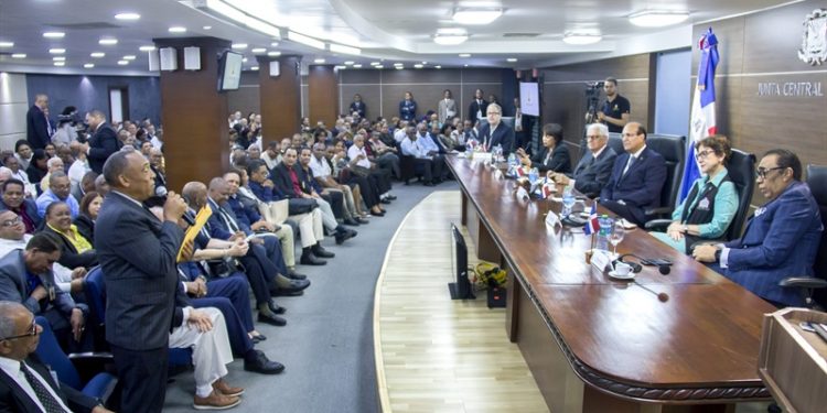 El martes fue de sorpresas ante la incertidumbre electoral