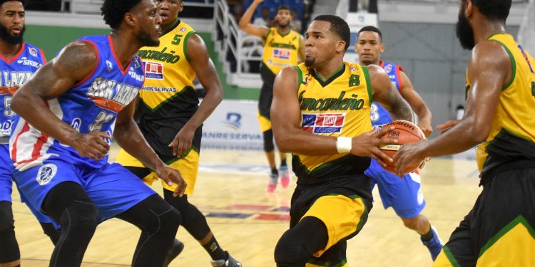 San Carlos al frente en primera semana celebración del TBS Distrito 2020