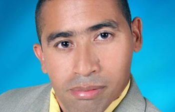 Periodista Martín Camilo clama por ayuda para su esposa embarazada en SFM