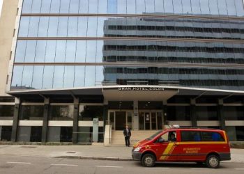 España cierra todos los hoteles ante el avance del coronavirus