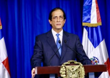 Gobierno prohíbe reuniones sociales en colmados, celebración de bodas y cumpleaños