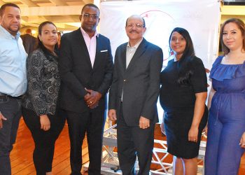 Un brindis por el lanzamiento de la nueva Asociación Dominicana de Empresas Suplidoras de Alimentos