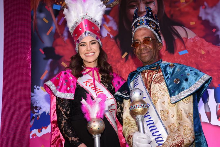 Pamela y Chachón, coronados reyes del carnaval 2020
