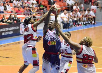 Pueblo Nuevo vence al Plaza y se acerca a la final