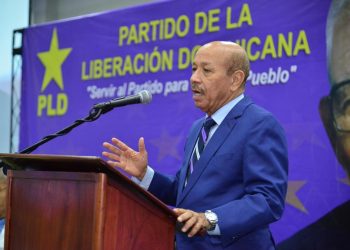 Montás recuerda a Leonel que el CES fue la plataforma para aprobar Constitución del 2010