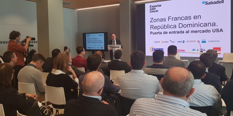 250 empresas españolas participan en jornadas de promoción de inversiones en RD