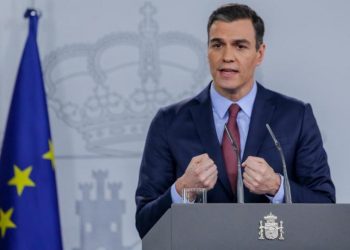 España adopta medidas extremas por coronavirus; Gobierno declara "estado de alarma"