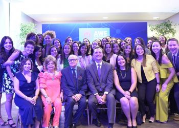 Embajada EE.UU realiza primera graduación de Academia para Mujeres Emprendedoras