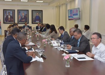 El Consejo de Educación decidirá continuidad o cierre del año escolar