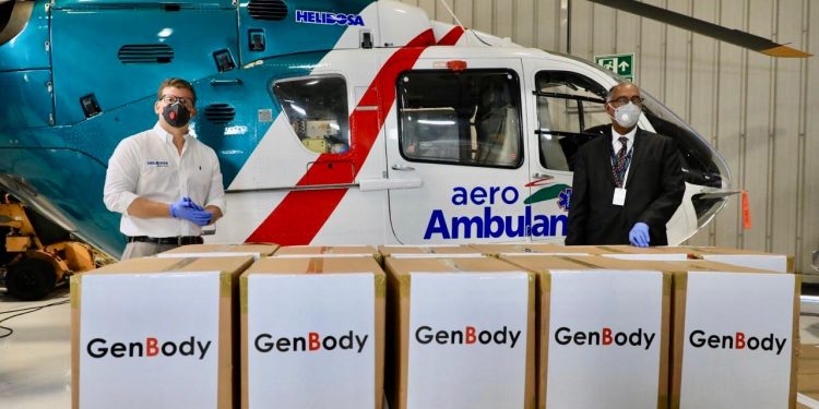 Gonzalo Castillo entrega más kits de pruebas para Covid-19