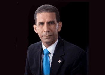 Economista afirma COVID-19 obliga legislar sobre el teletrabajo