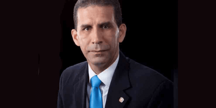 Economista afirma COVID-19 obliga legislar sobre el teletrabajo