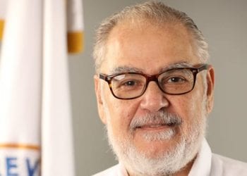 PRM plantea Gobierno traspase a hogares y empresas baja en precios del petróleo