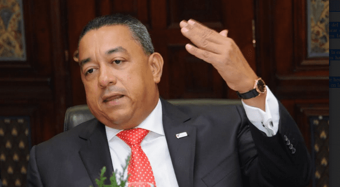 Alejandro Herrera: La prioridad nacional es superar la crisis sanitaria