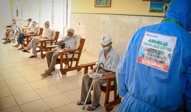 Hasta el momento los centros de adultos mayores están libres de coronavirus