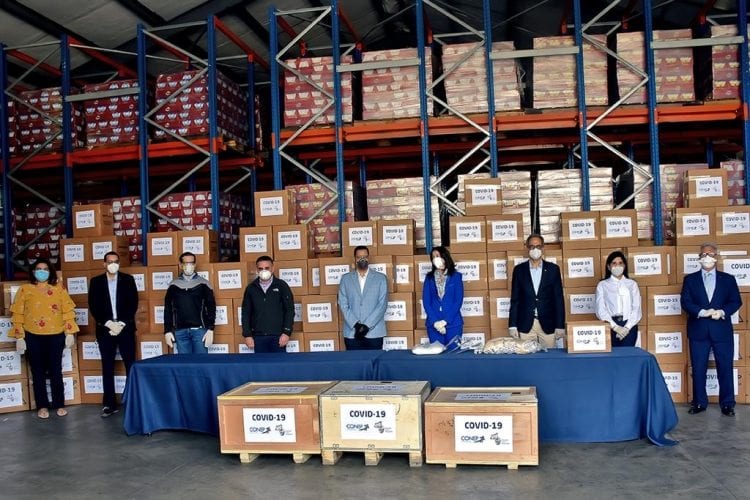 CONEP entrega al Gobierno de pruebas y equipos para detección del coronavirus