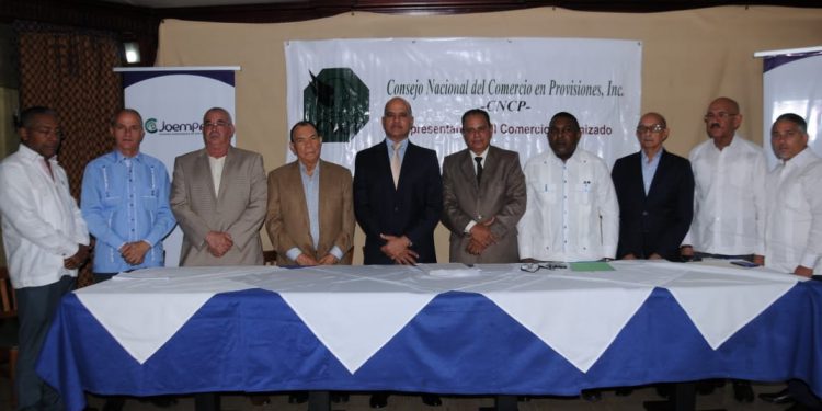 Comerciantes de Provisiones muestran preocupación por la provincia Duarte