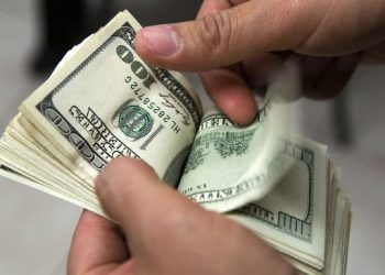 Dominicanos en EE.UU empiezan a beneficiarse del estímulo económico por Covid-19