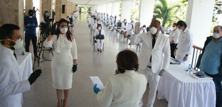 Abel Martínez toma juramento para nuevo período en Santiago de los Caballeros