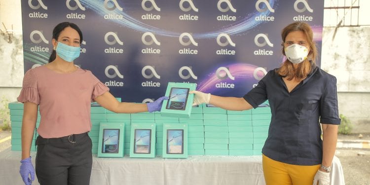 Altice dona 202 tabletas con internet para pacientes con COVID-19