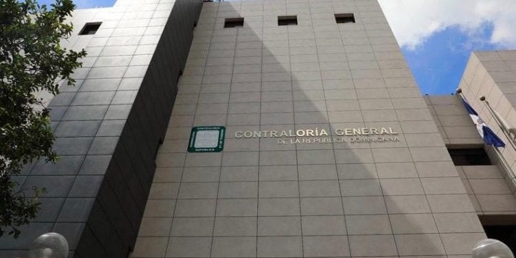 Contraloría responde al PRM sobre informes de compras por el Covid-19